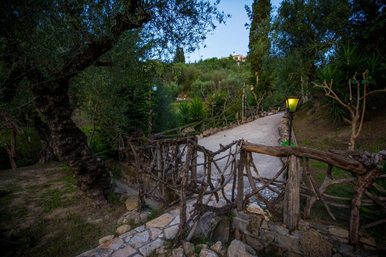 Tatiana Luxury Apartment With Private Pool By Gigi Star Zakynthos Town Exterior photo